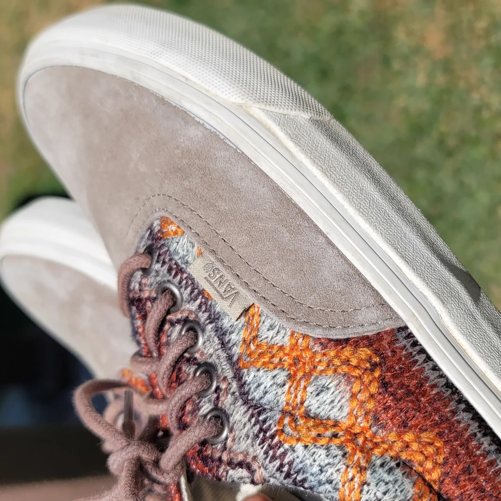 VANS Aztec Native Woven Shoes - Picture 7 of 9
